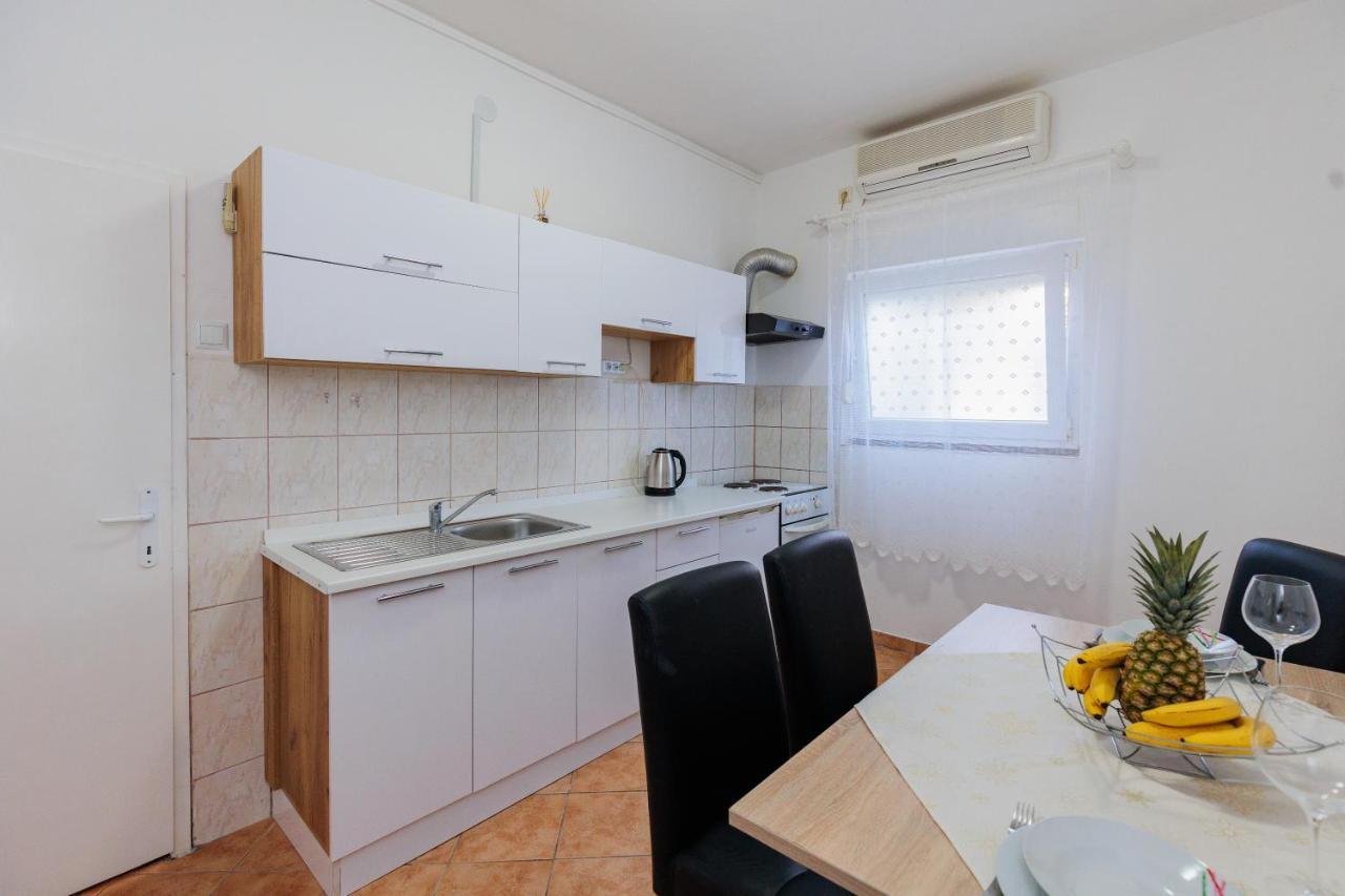 Apartman Toni ザダル エクステリア 写真