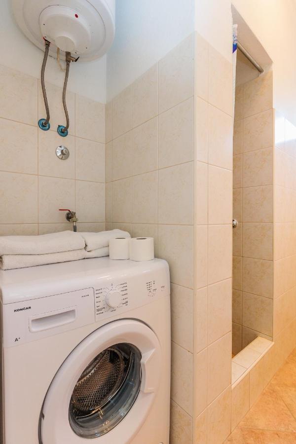 Apartman Toni ザダル エクステリア 写真