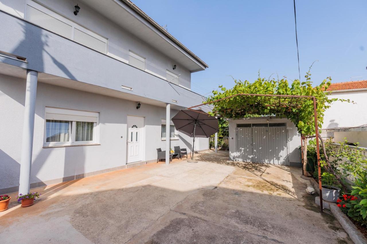 Apartman Toni ザダル エクステリア 写真